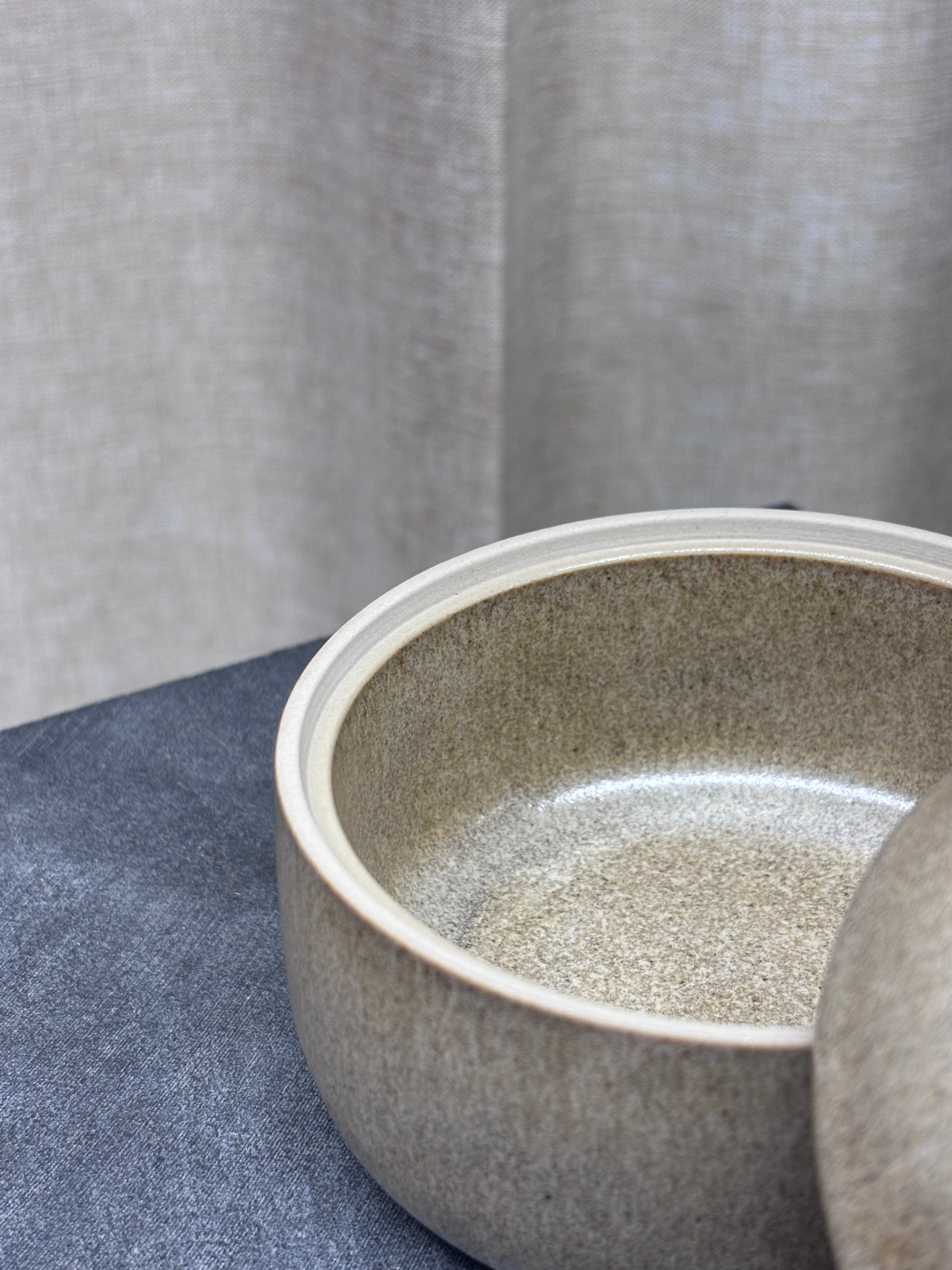Lågkrukke, sand